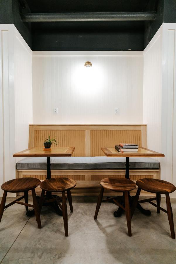 Cache House Hostel Jackson Bagian luar foto